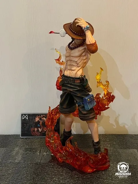 One Piece – Portgas D. Ace – pose con sombrero – WX Studio Garage Kit